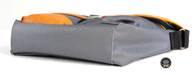 Bianchi - LBTC-03 : A4 Messenger Black x Black (สีดำ/ ขอบหนังสีดำ) thumbnail 15